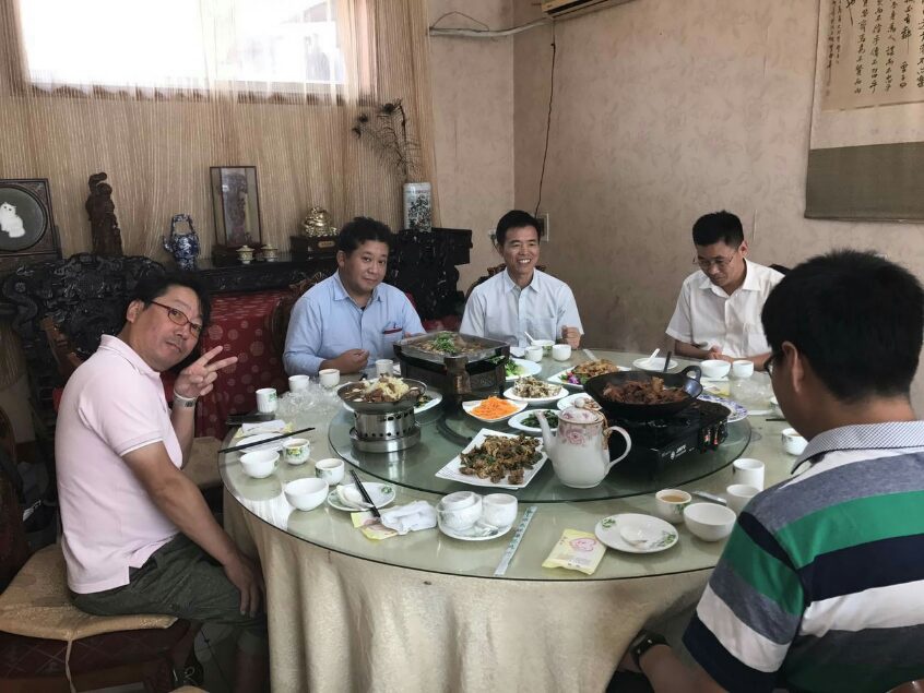 会食